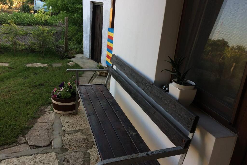 Guest House Kostadinovi Bŭlgarevo Extérieur photo