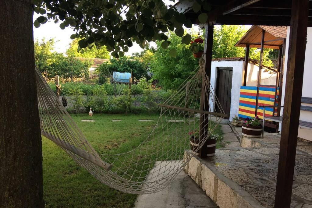 Guest House Kostadinovi Bŭlgarevo Extérieur photo